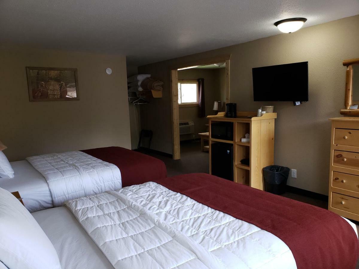 Woodside Dells Hotel & Suites Wisconsin Dells Ngoại thất bức ảnh